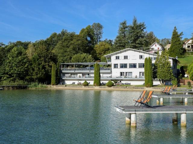 Hotel Novalaise Plage Vue Depuis Lac